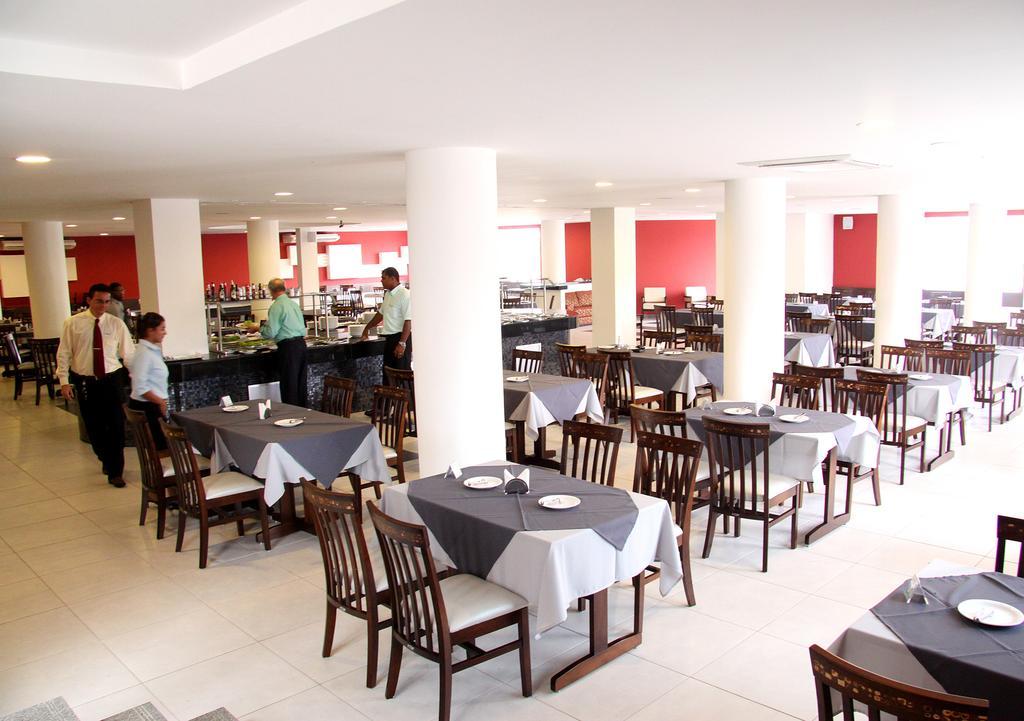 Hotel Áster Alagoinhas Buitenkant foto